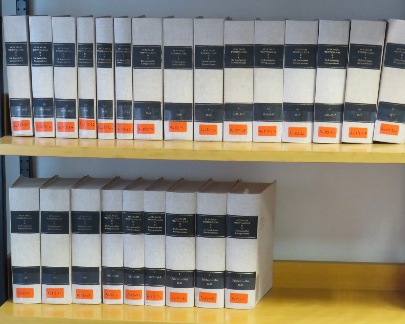 APW_Regal_zugeschnitten