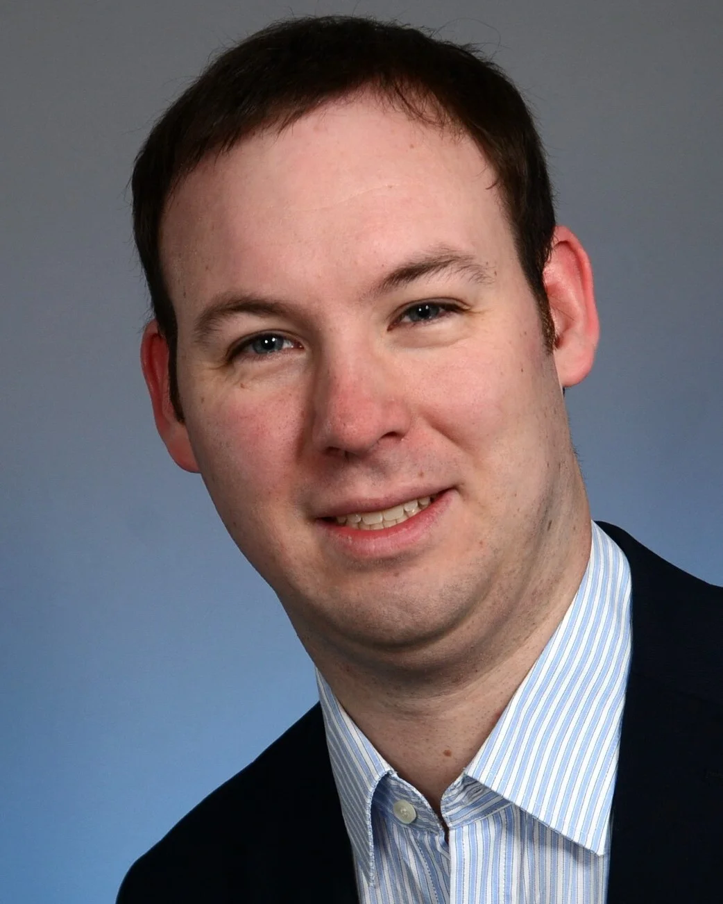 Bewerbungsfoto Mallon_zugeschnitten